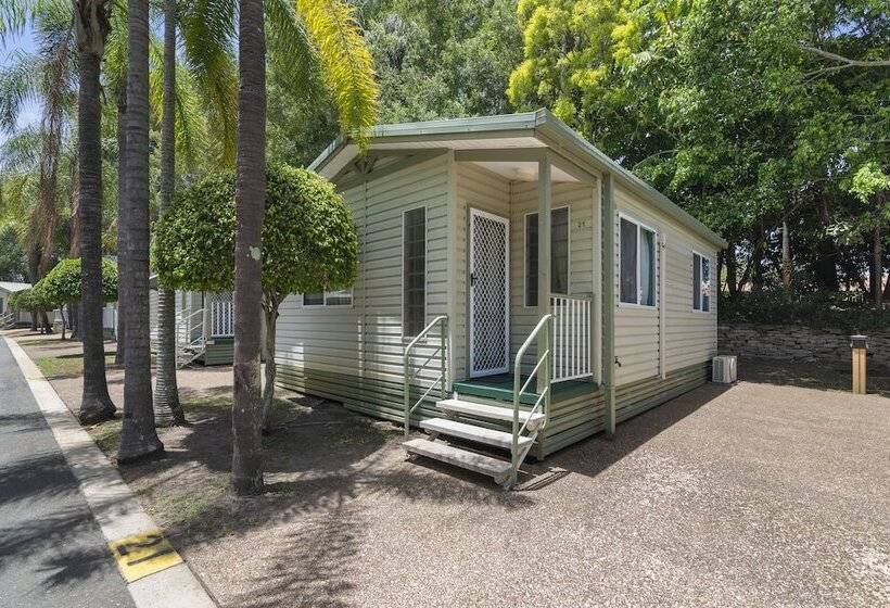 كابينة, Ashmore Palms Holiday Village