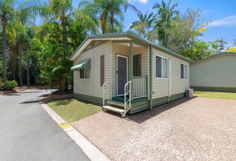 كابينة, Ashmore Palms Holiday Village