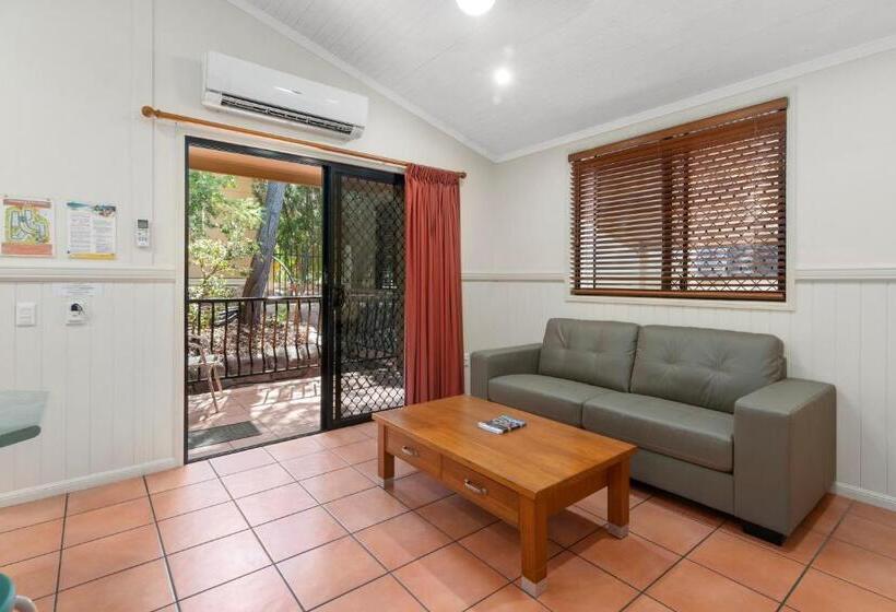 شقة غرفتين, Ashmore Palms Holiday Village