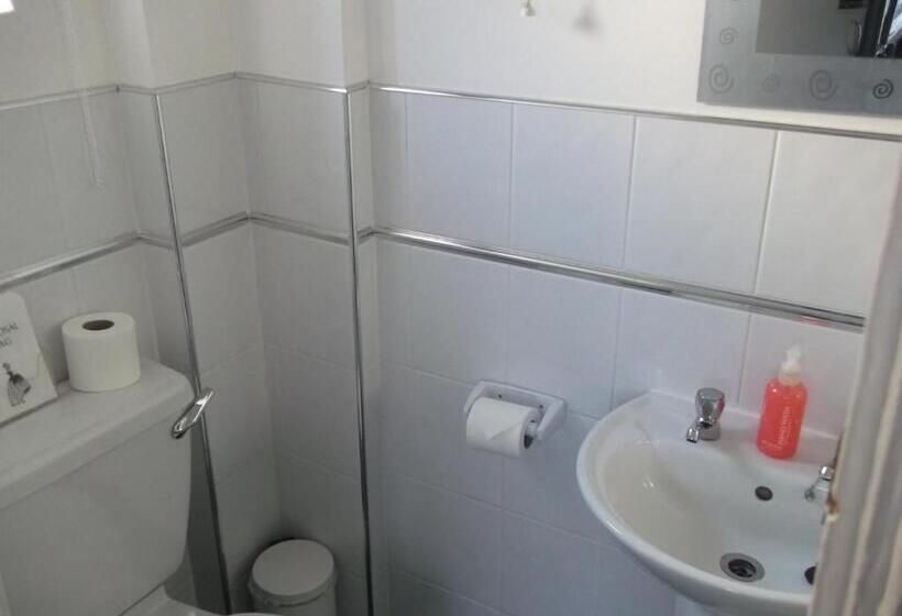 Четырехместный Номер Стандарт, Atlantis