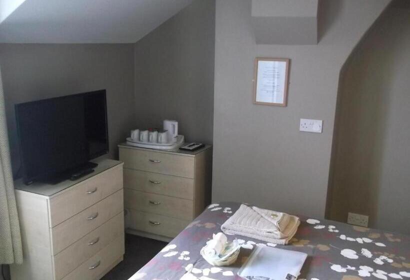 Четырехместный Номер Стандарт, Atlantis