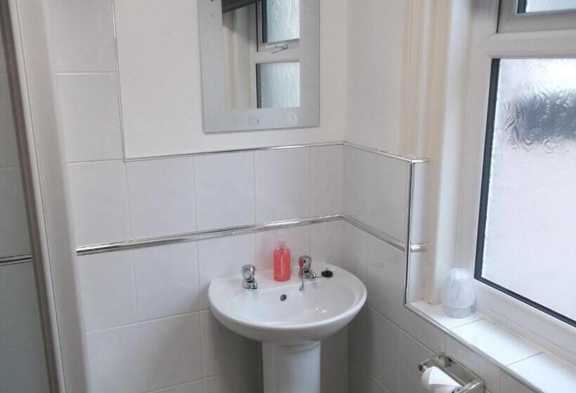 Семейный Номер, Atlantis