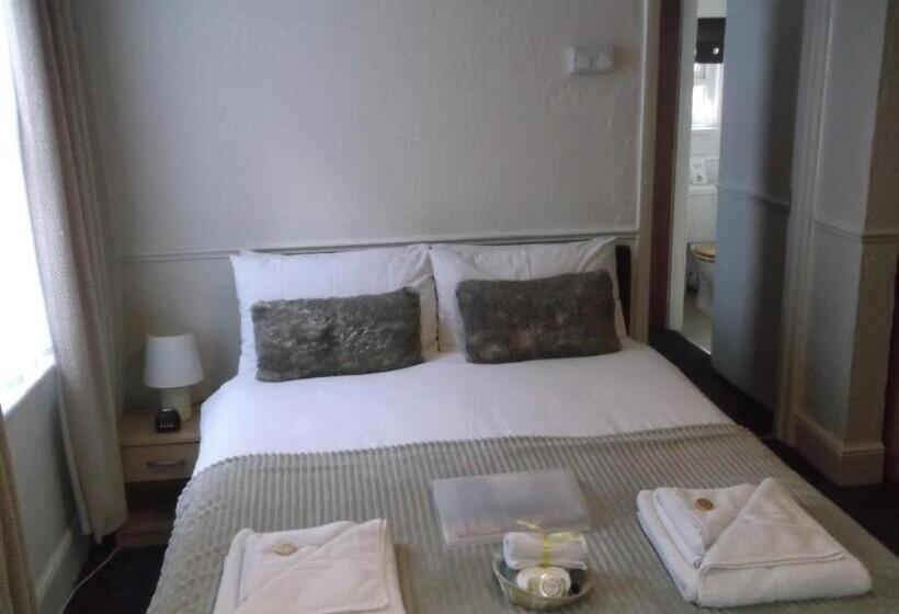 Семейный Номер, Atlantis