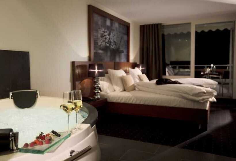 Люкс с Балконом, Baren Sigriswil