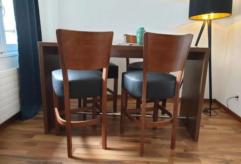 ファミリールーム, Baren Sigriswil