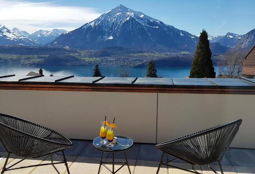 Superior room with lake view, Baren Sigriswil