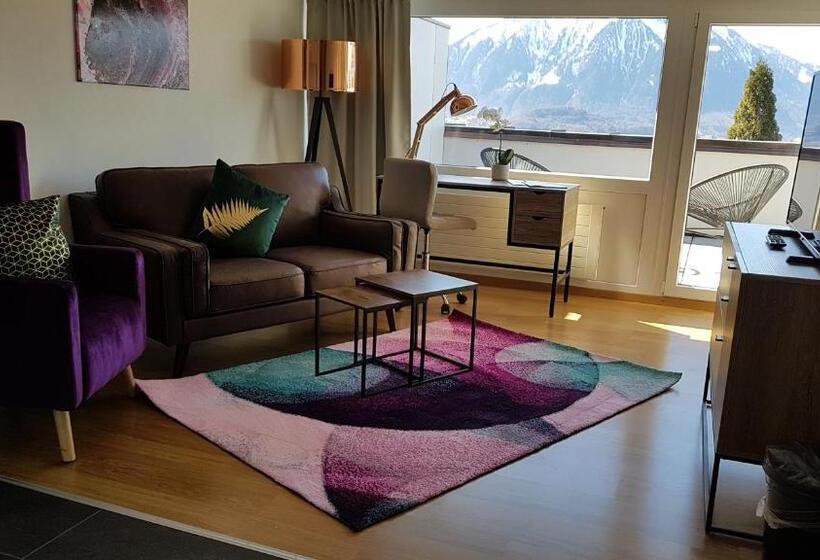 Superior room with lake view, Baren Sigriswil