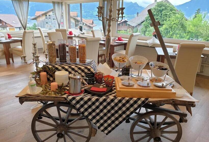 Superior room with lake view, Baren Sigriswil