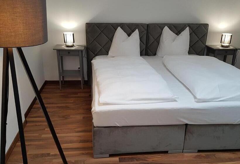 高级家庭房间, Baren Sigriswil