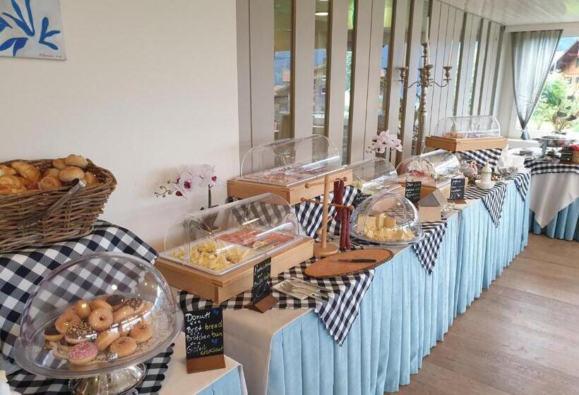 Номер Стандарт Индивидуальный с Балконом, Baren Sigriswil