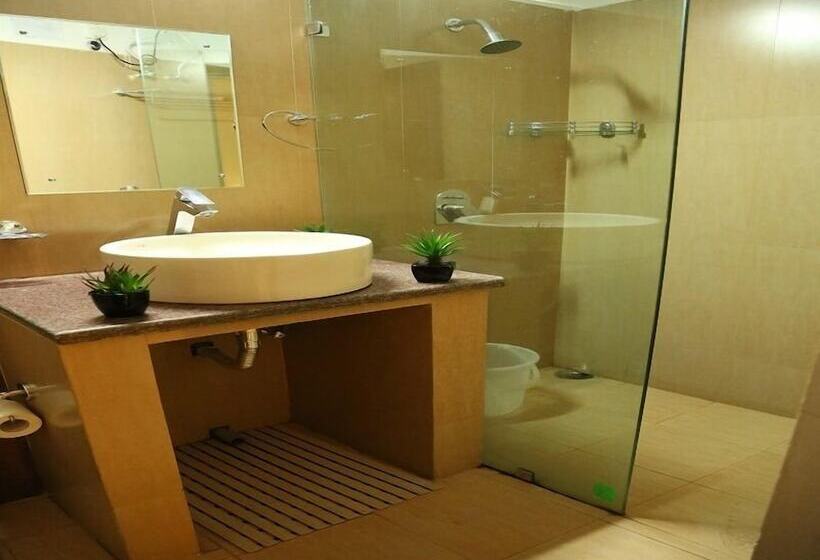 Deluxe Rum, Divine Ganga Cottage