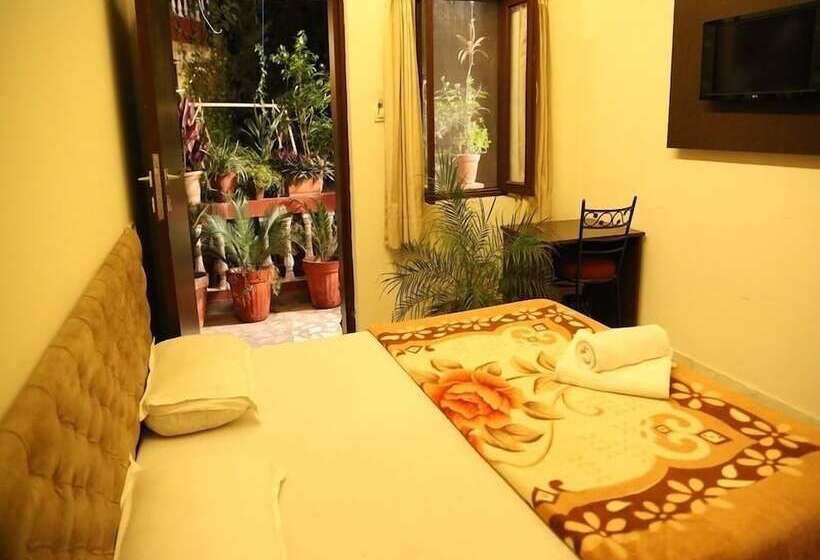 Deluxe Rum, Divine Ganga Cottage