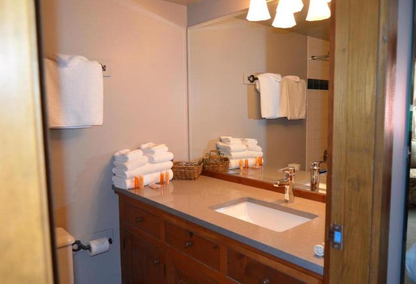 标准间, Howe Sound Inn & Brewing Company