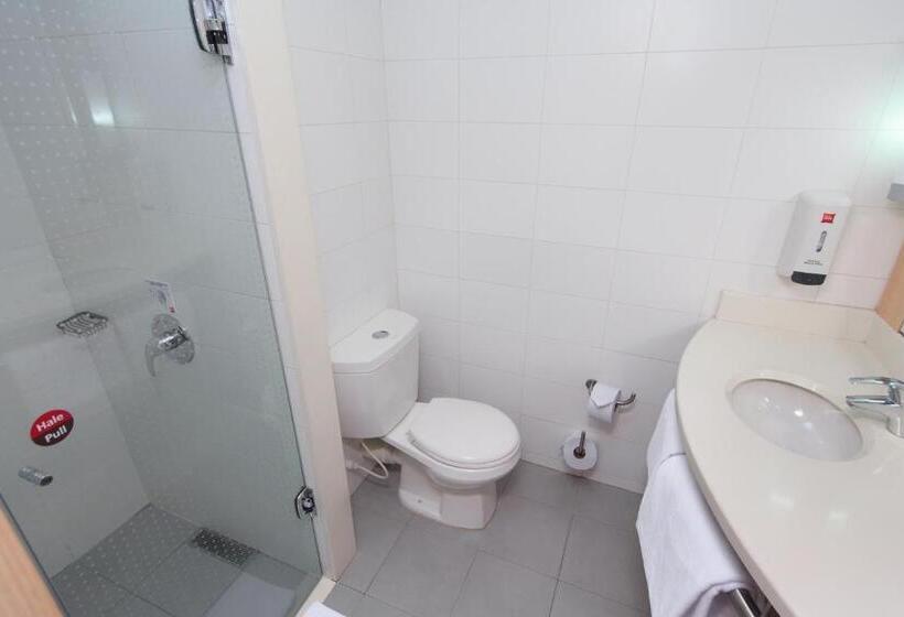 חדר סטנדרט, Ibis Medellin