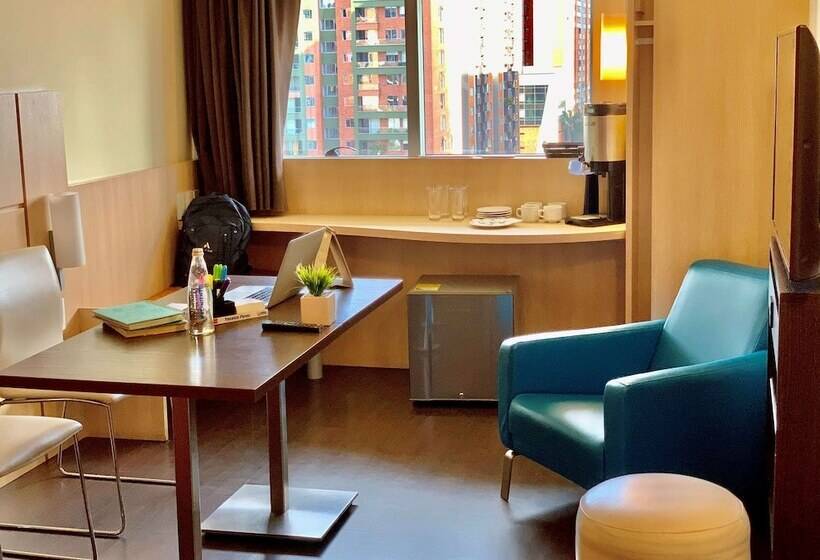 Номер Стандарт, Ibis Medellin