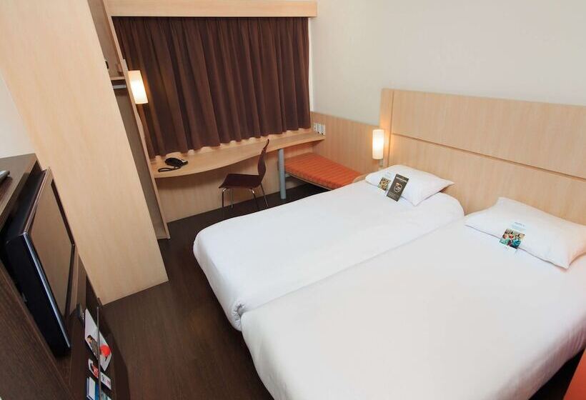스탠다드 룸, Ibis Medellin