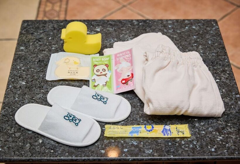 Triple Room Sea View, Naha Beach Side