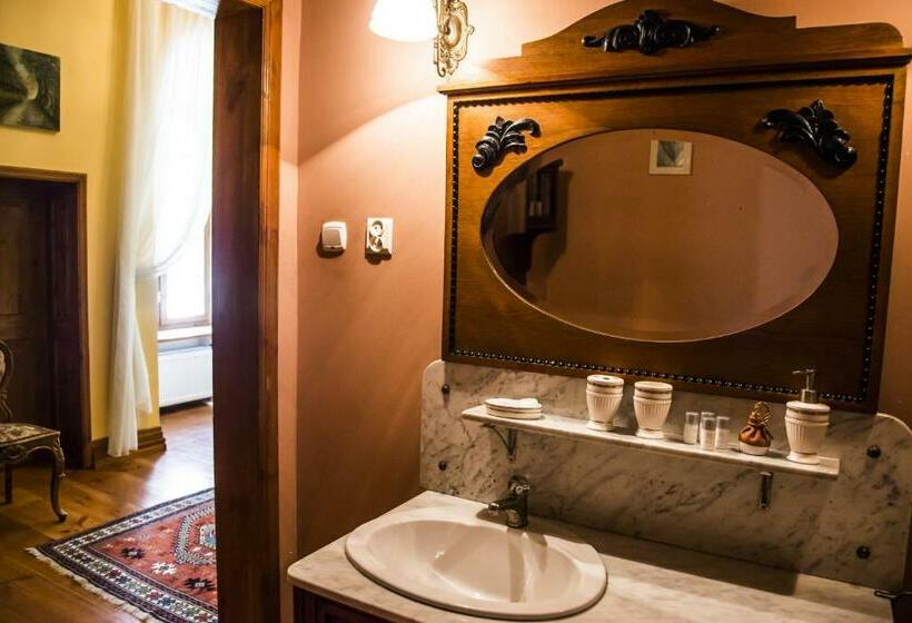 Апартаменты 1 Спальня, Palace Popowo Stare