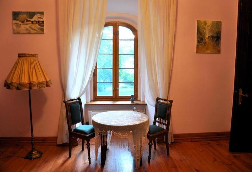 Семейный Номер Deluxe, Palace Popowo Stare