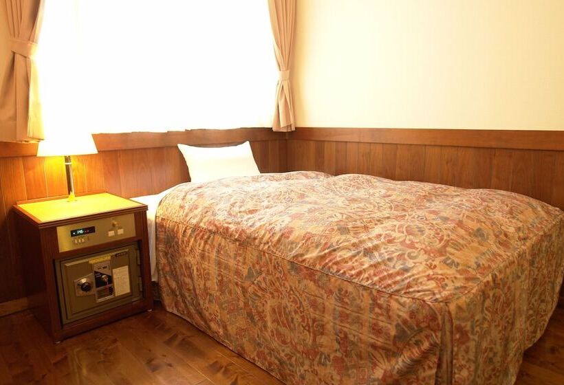 اتاق استاندارد, Rakuchin