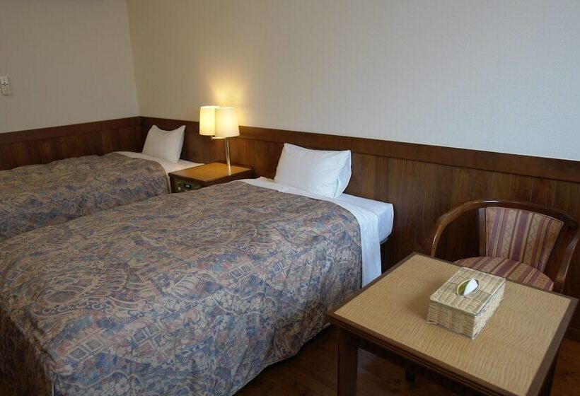 اتاق استاندارد, Rakuchin