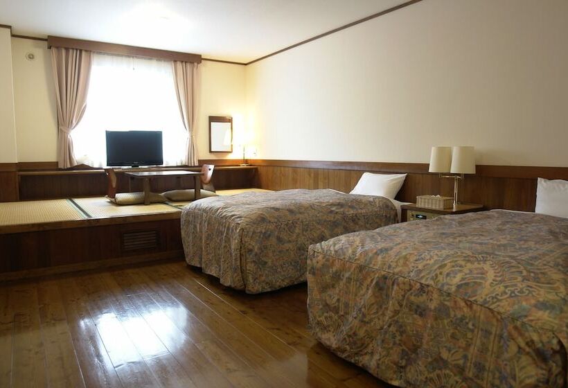 اتاق استاندارد, Rakuchin