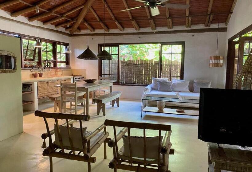 ツーベッドルーム　ヴィラ, Soleluna Casa Pousada