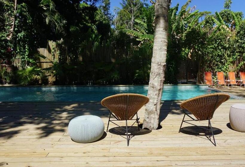 デラックスバンガロー, Soleluna Casa Pousada