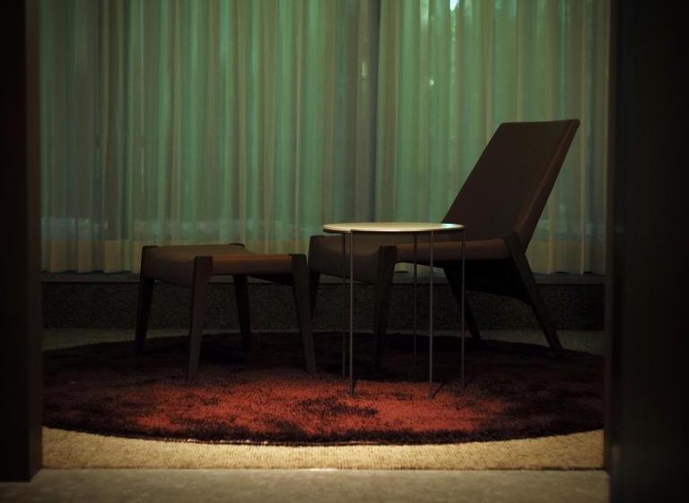 标准房带园景, The Aoyama Grand