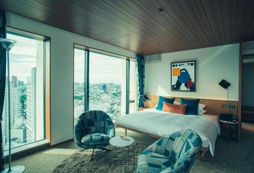 带城市景观和大床的豪华房间, The Aoyama Grand