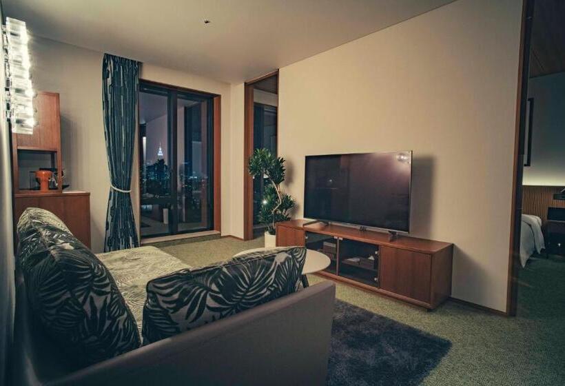 琮城市景观的豪华间, The Aoyama Grand