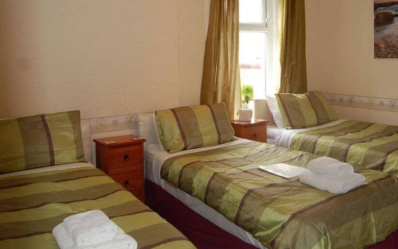 스탠다드 트리플 룸, The Fairview