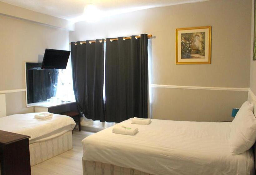 Номер Стандарт Трехместный, Topaz Blackpool