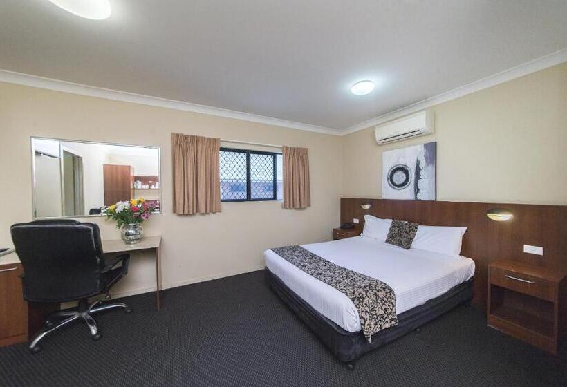 استودیوی استاندارد, Rocky Resort Motor Inn