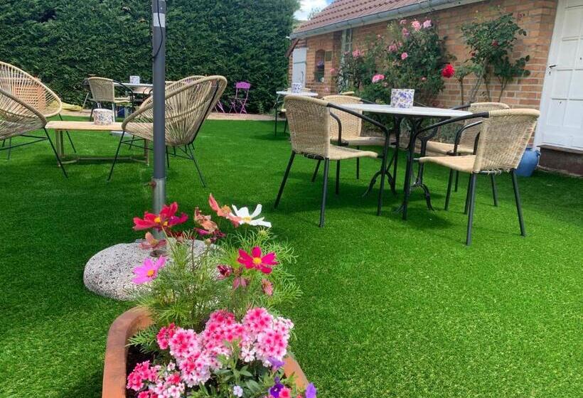 标准间, Les Garçonnières De Sologne