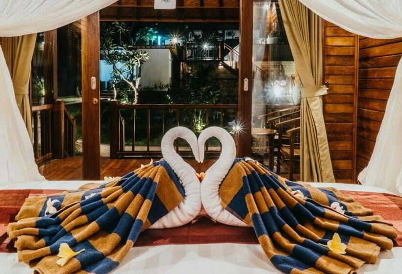 بنجلو قياسى مطلّ علي الحديقة, Taman Tirta Villas Lembongan