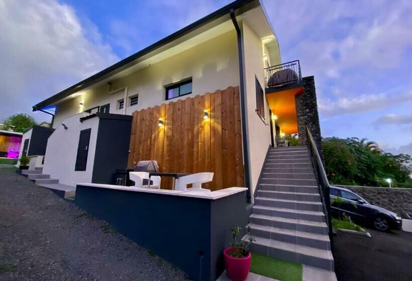 استودیوی لوکس, Hostal 170 Room 14 Service Appartement