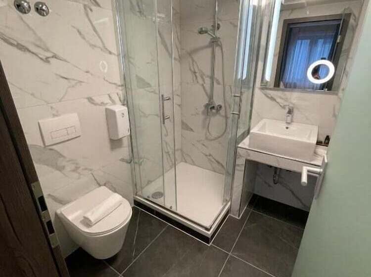 اتاق لوکس, Asd