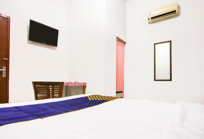 スタンダードルーム, Oyo 91063 Kost Bunga