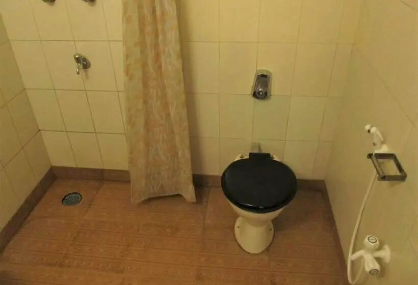 オーシャンビュースタンダードルーム, Swim Sea Beach Resort, Panjim