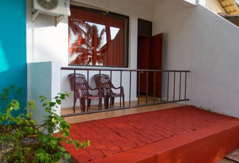Номер Стандарт, Swim Sea Beach Resort, Panjim