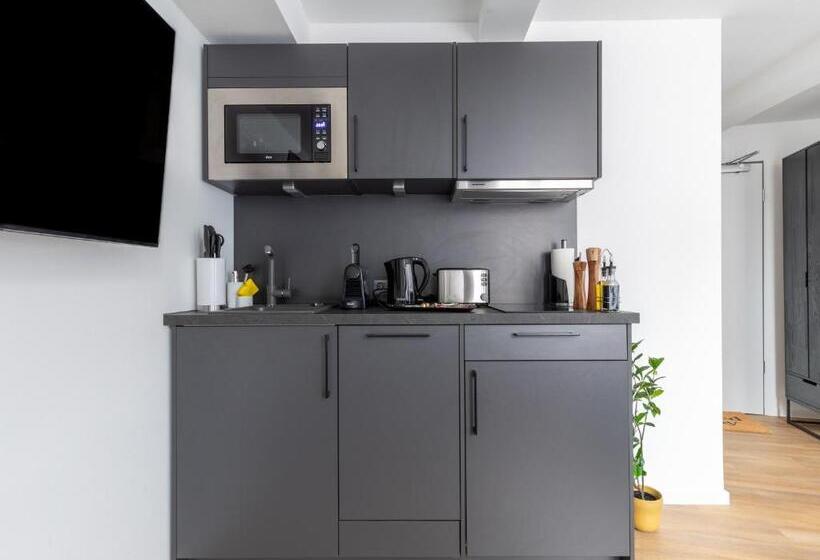 Люкс, Limehome Essen Kettwiger Straße