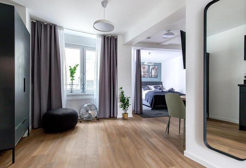 Люкс, Limehome Essen Kettwiger Straße