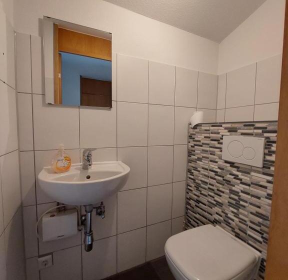 Номер Стандарт Совместная Ванная, Pension Beim Kastell