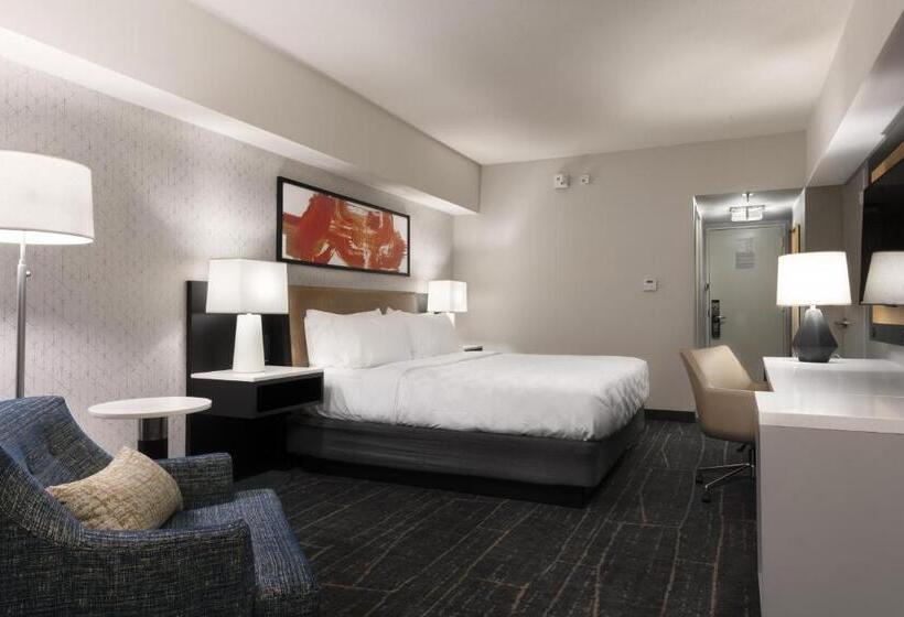 اتاق استاندارد با تخت بزرگ, Holiday Inn   Chicago Dwtn   The Mart, An Ihg