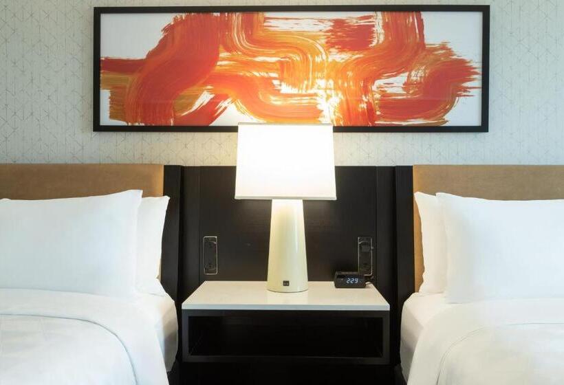اتاق استاندارد با تخت دو نفره بزرگ, Holiday Inn   Chicago Dwtn   The Mart, An Ihg