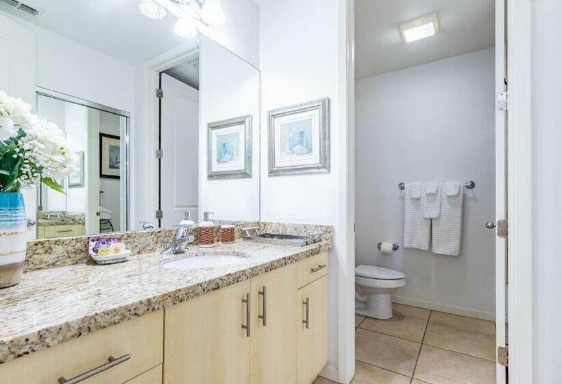 شقة غرفة واحدة مطلة على حمام السباحة, Fishermans Landing On The Bay  Las Marinas