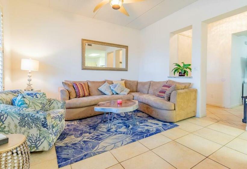 شقة غرفة واحدة مطلة على حمام السباحة, Fishermans Landing On The Bay  Las Marinas