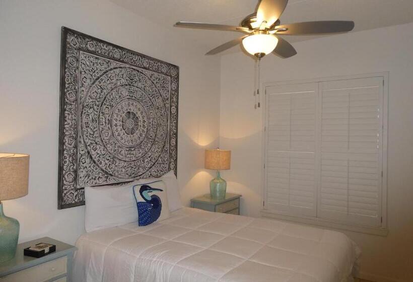 شقة غرفة واحدة مطلة على حمام السباحة, Fishermans Landing On The Bay  Las Marinas