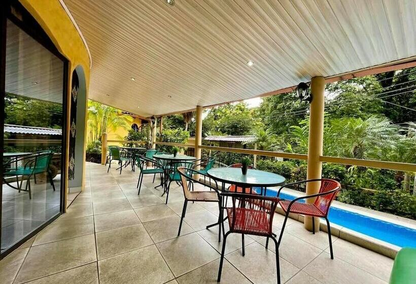 חדר דלוקס, Hospedaje Colibri